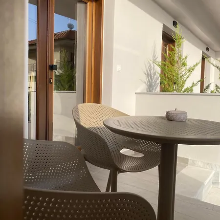 Hotel αura Luxury