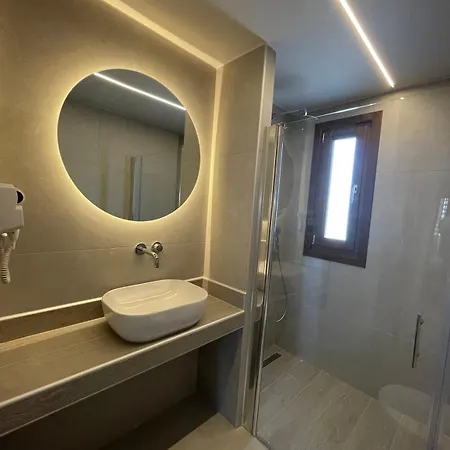 αura Luxury Hotel Ierissós