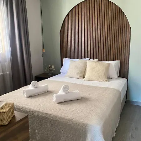 αura Luxury Hotel