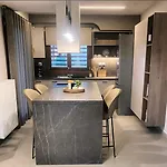 αura Luxury Hotel 3*