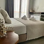 Hotel αura Luxury 3*